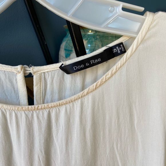 Doe & Rae Batwing Top- Size S (Like New) - Picture 4 of 6